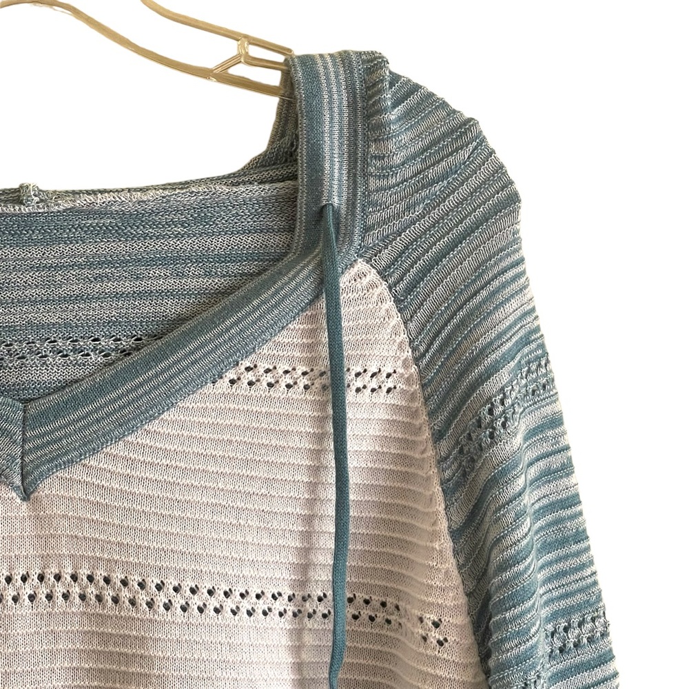 Lightweight color block blue, white & gray long sleeve striped hoodie - Picture 6 of 14